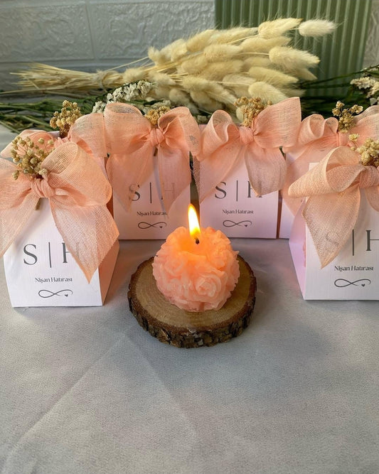 Rosette Radiance Candle